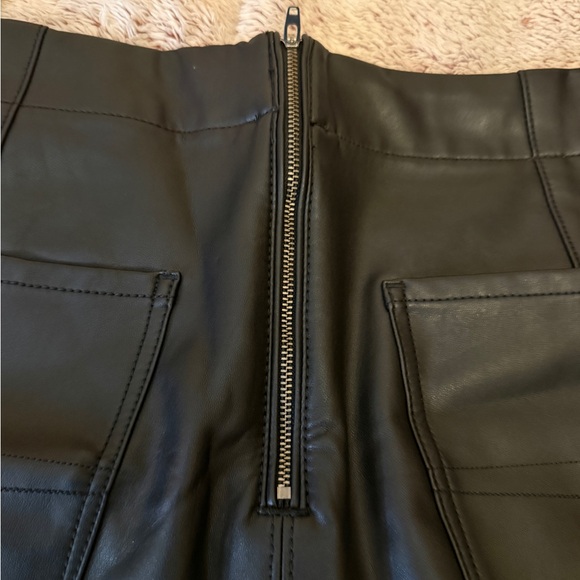 American Eagle Outfitters Black Leather Skirt - Picture 3 of 6